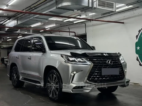 Lexus LX570 2012