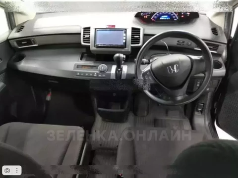 Honda Freed 2012