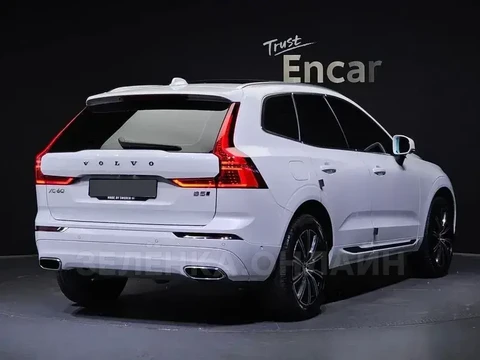 Volvo XC60 2021