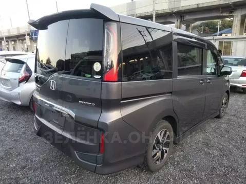 Honda Stepwgn 2018