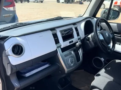 Suzuki Hustler 2014