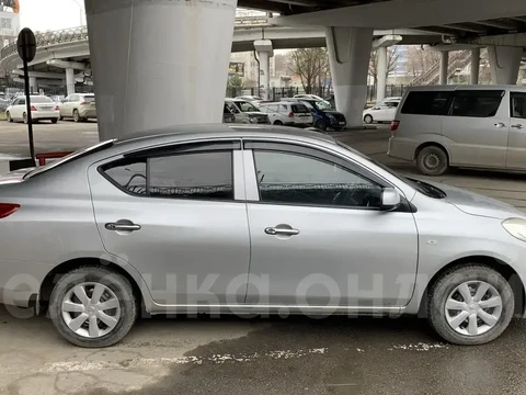 Nissan Latio 2013