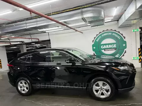Toyota Harrier 2020