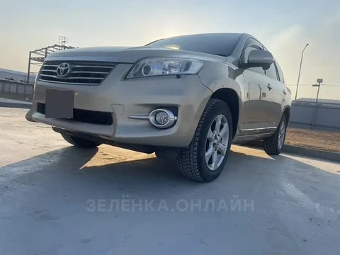 Toyota Vanguard 2011