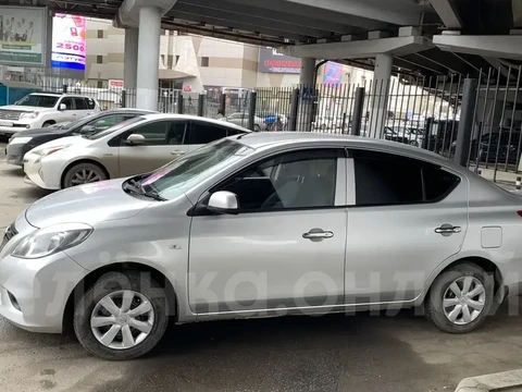 Nissan Latio 2013
