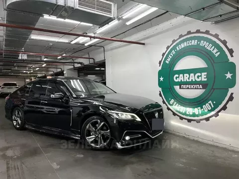 Toyota Crown 2018