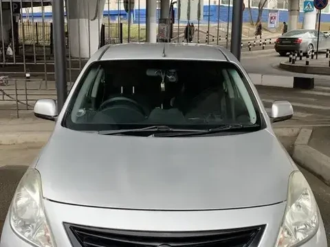 Nissan Latio 2013