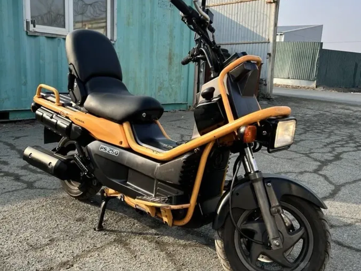 Honda PS 2004