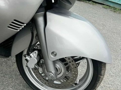 Suzuki Burgman (SkyWave) 650 2002