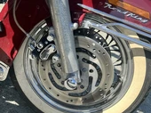HARLEY-DAVIDSON FLHRC-I1450 ROAD KING 2001