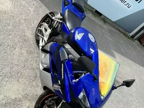 Honda CBR 1000 RR/RA Fireblade 2004