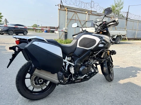 Suzuki V-Strom DL 1000 2014