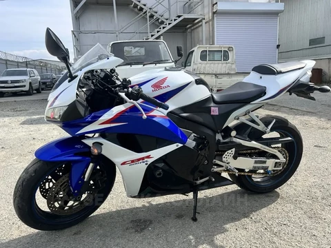 Honda CBR 600RR 2011