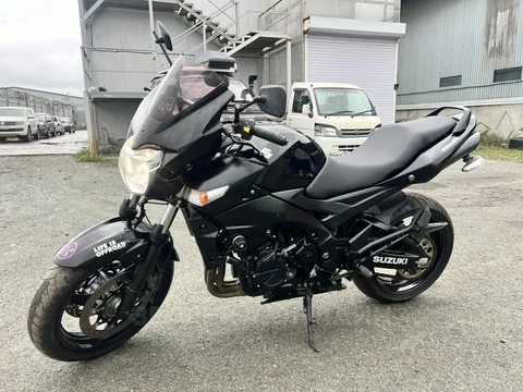Suzuki GSR 400 2009
