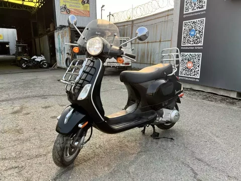 Vespa LX 150 2011