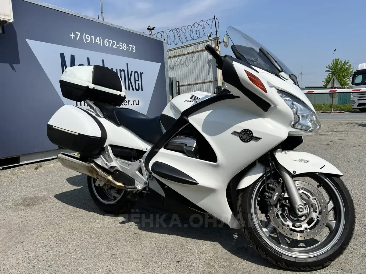 Honda ST 1300 2006
