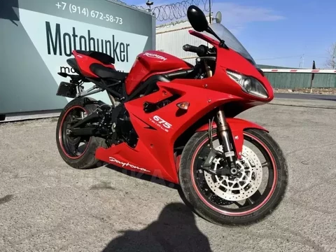Triumph Daytona 675 2011