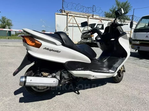 Yamaha Majesty 250 2000