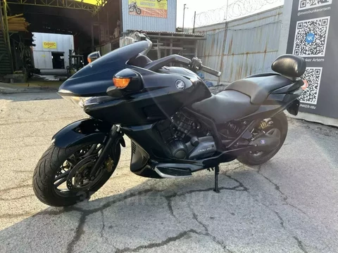Honda DN-01 2008