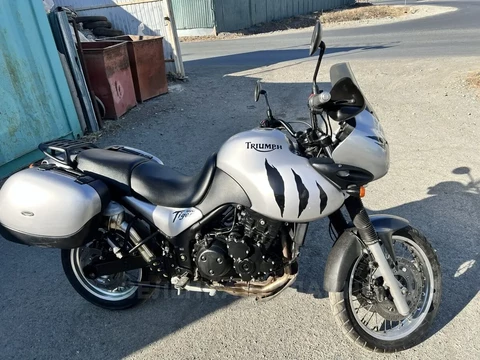 Triumph Tiger 955i 2004