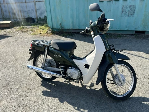 Honda Super Cub 2015