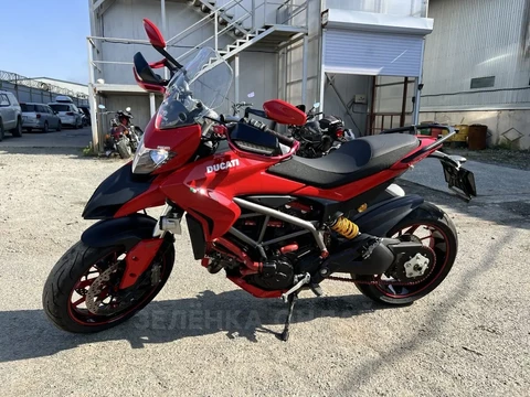 Ducati HyperStrada 2013