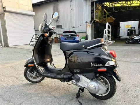 Vespa LX 150 2011