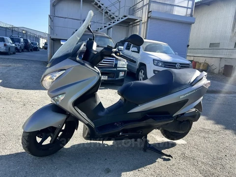 Suzuki Burgman UH 200 2019