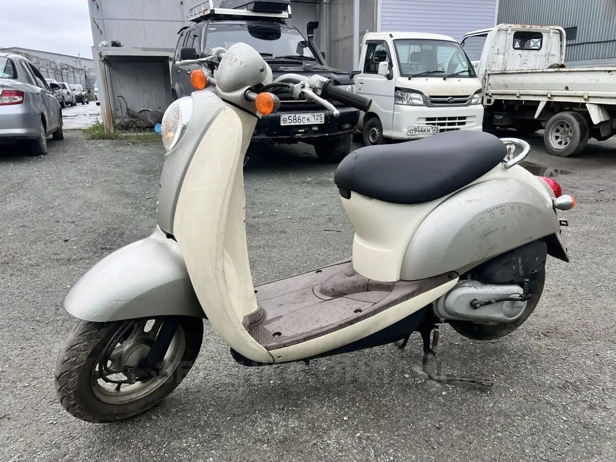 Honda Scoopy I 2016