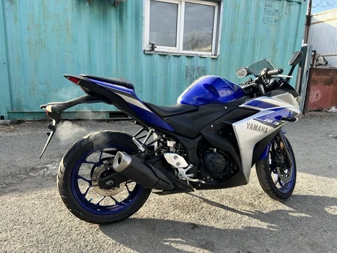 Yamaha YZF-R3 2015