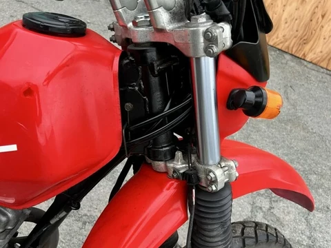 Kawasaki KL 250 1999