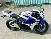 HONDA CBR600RR 2011