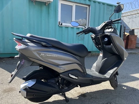 Suzuki Burgman UH 125 2018