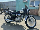 KAWASAKI W800 2011
