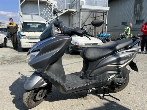 Suzuki Burgman UH 125 2018