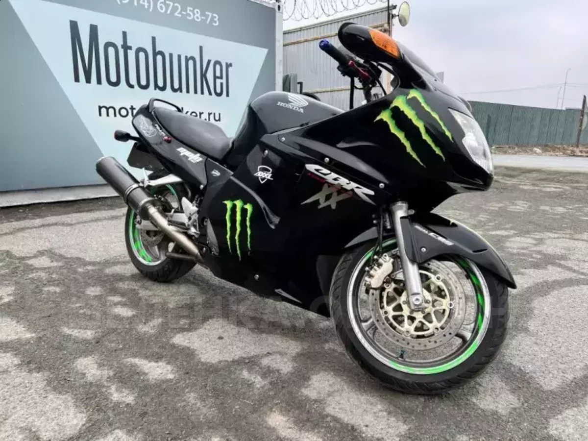 Honda CBR 1100 XX Blackbird 2001