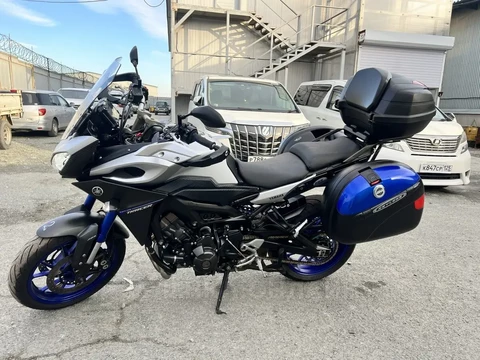 Yamaha MT-09 Tracer (FJ-09) 2015