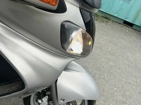 Suzuki Burgman (SkyWave) 650 2002