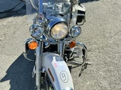 	HARLEY-DAVIDSON FLHRC-I1450 ROAD KING 2004