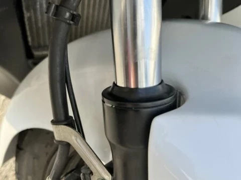 Suzuki Burgman UH 200 2021