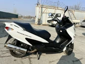 SUZUKI BURGMAN 200 2021