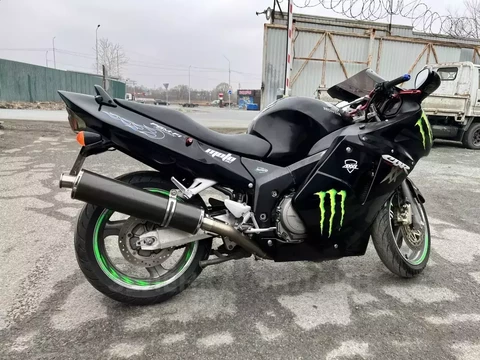 Honda CBR 1100 XX Blackbird 2001