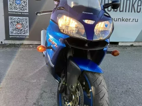 Kawasaki ZX-9 Ninja 2000