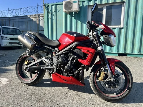 Triumph Street Triple 2012