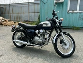 KAWASAKI W800 2015