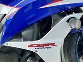 HONDA CBR600RR 2011