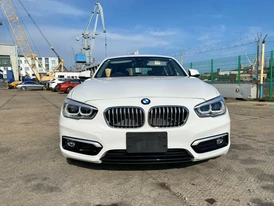 BMW 118i решетка капот кузов
