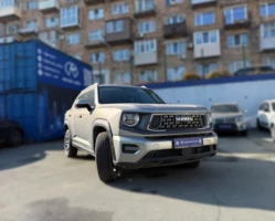 Хавал Дарго едет по бездорожью