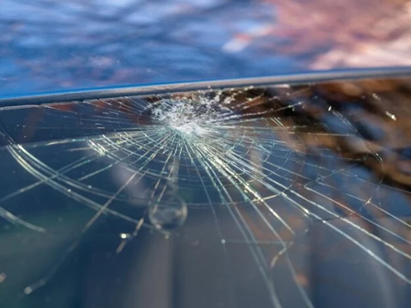 лобовое стекло разбито замена лобового стекла