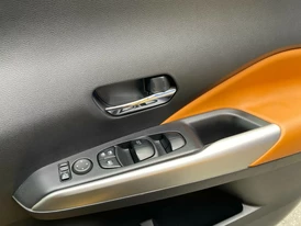 Nissan Kicks e-POWER P15 стеклоподъемник